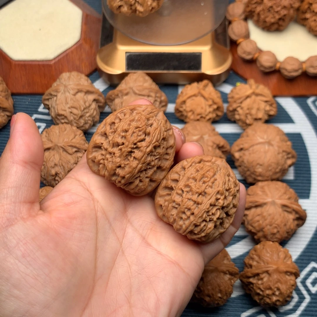 文玩核桃把件南疆石37