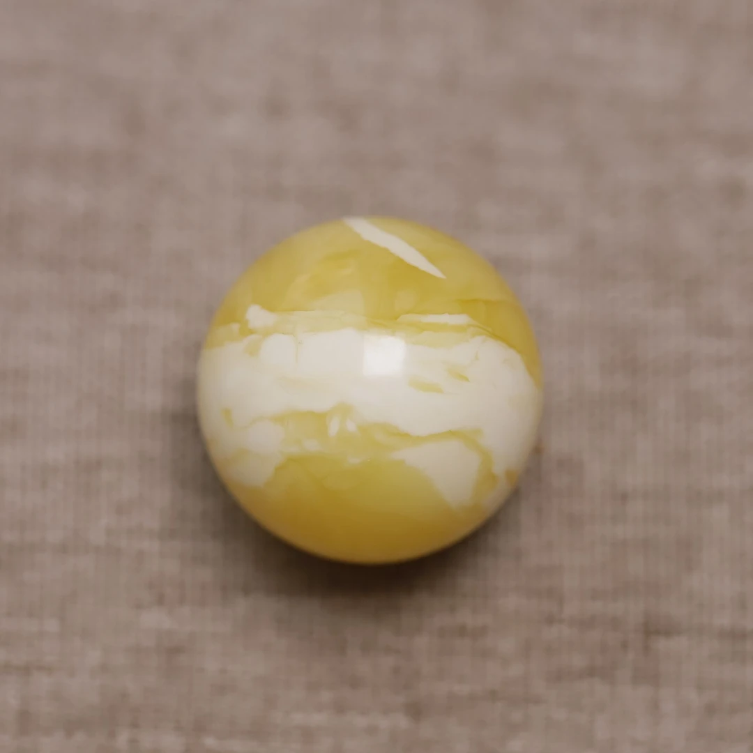 天然原矿琥珀蜜蜡俄料圆珠单珠25+mm瓷白溶洞散珠