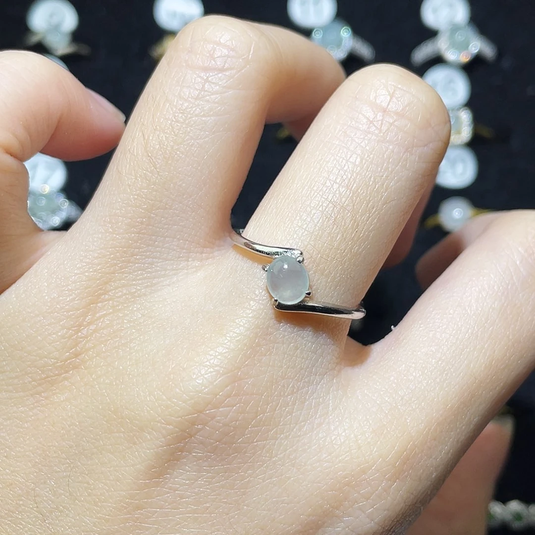 翡翠未镶嵌戒指戒指