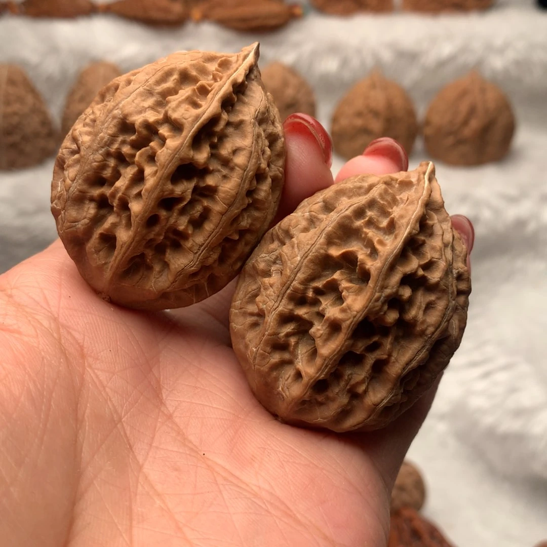 文玩核桃吊坠小武核桃13