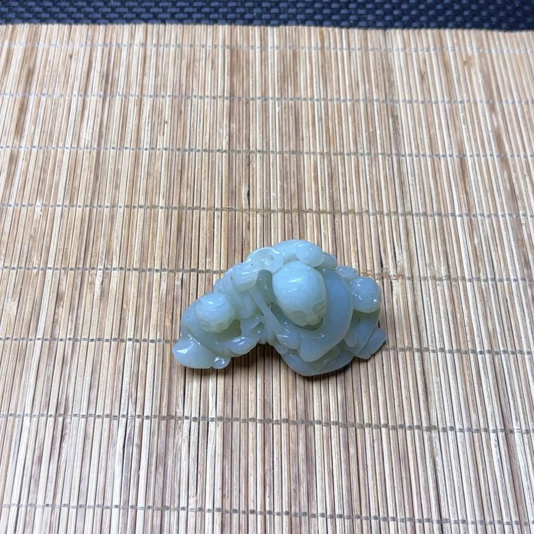 未镶嵌和田玉把件