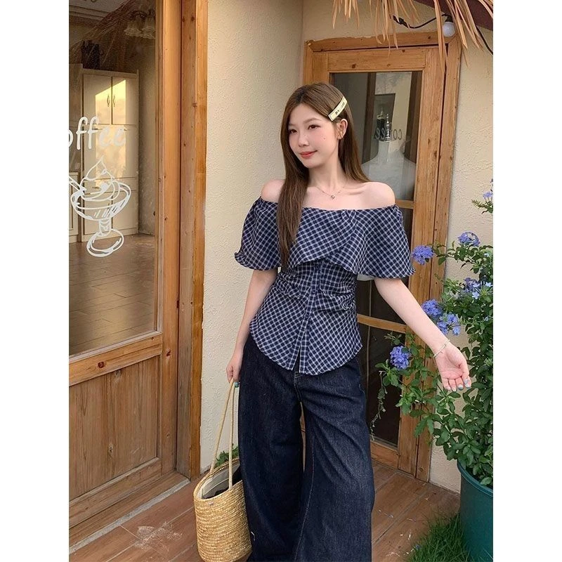 韩版气质一字肩格子掐腰捏褶格纹衬衫女夏季修身外穿显瘦露肩上衣