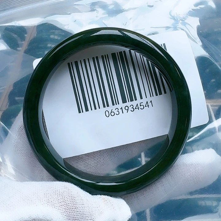 和田玉（碧玉）手镯未镶嵌6162包容