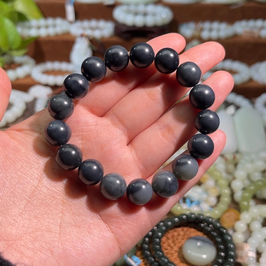 和田玉未镶嵌手串