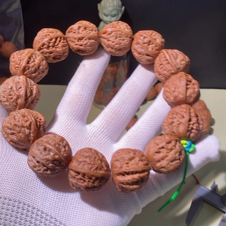 手串文玩核桃……3