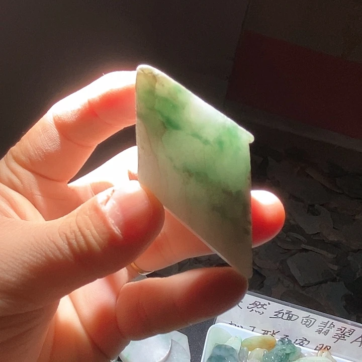 颈饰未镶嵌翡翠天然翡翠