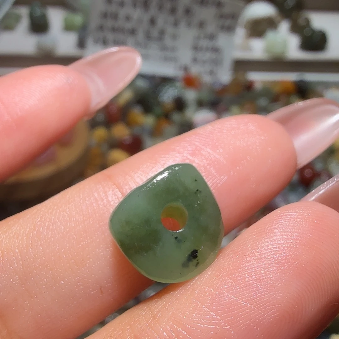 和田玉未镶嵌珠宝奇石