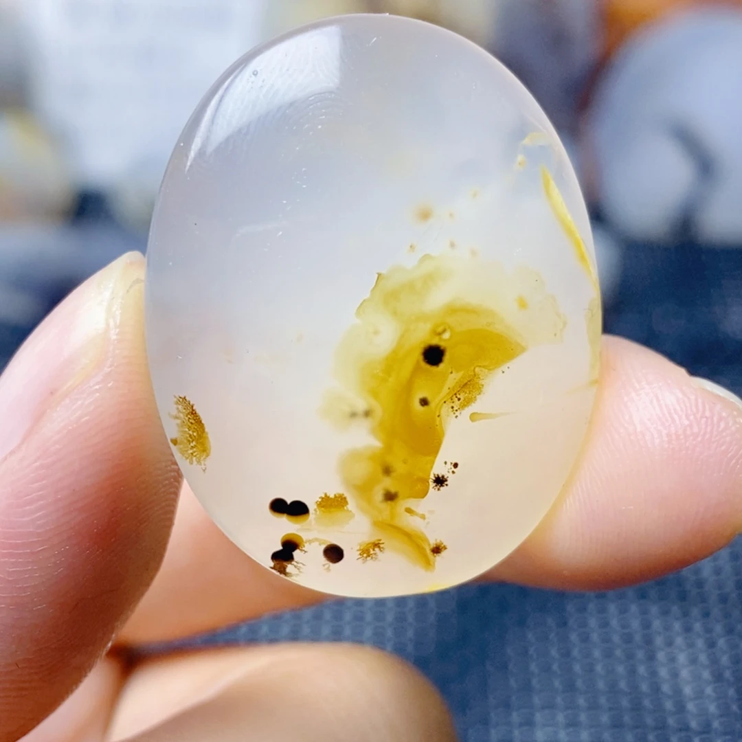 玛瑙/玉髓未镶嵌珠宝奇石