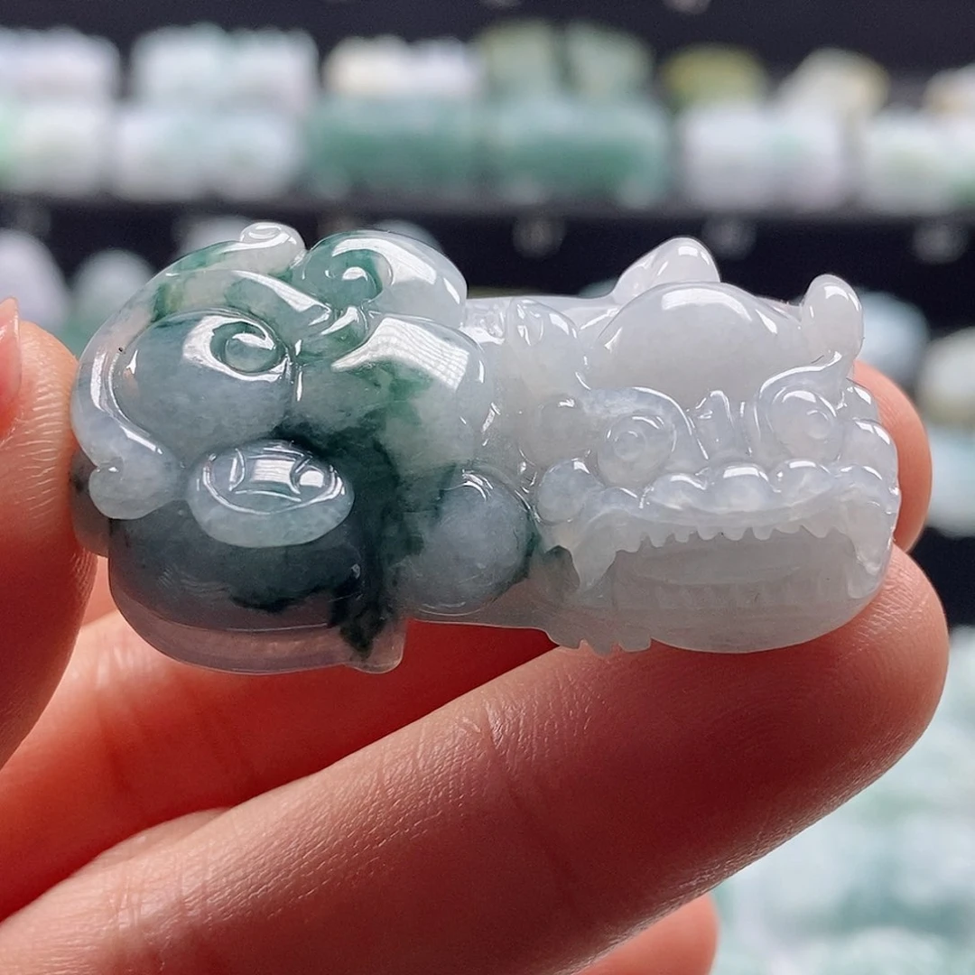 颈饰未镶嵌翡翠翡翠貔貅