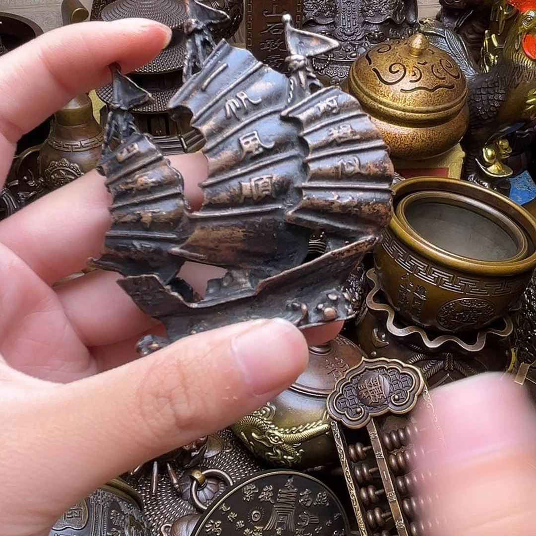 铜器摆件老王直播间