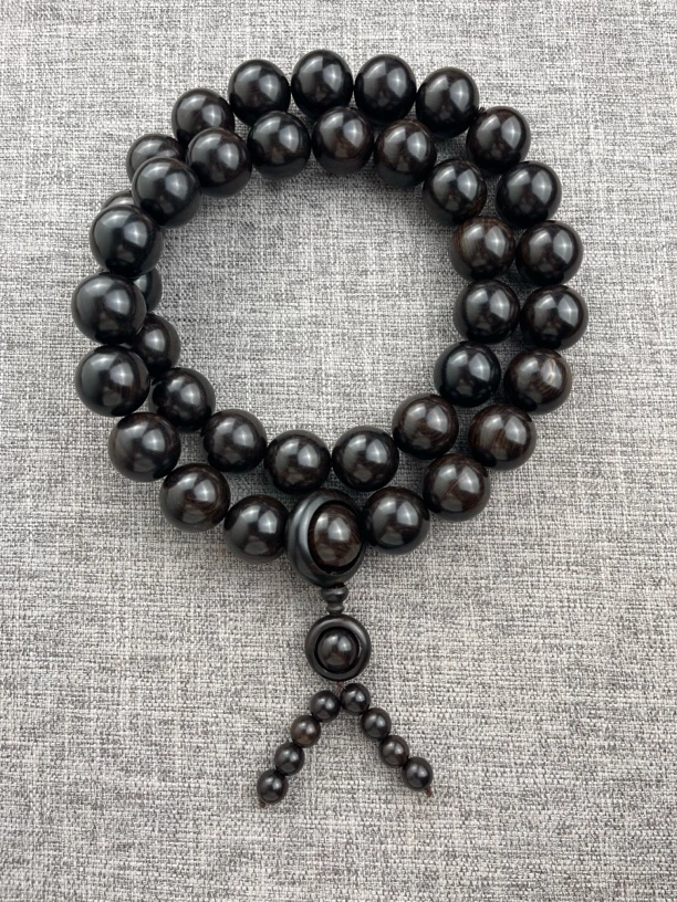 乌木紫光檀 3.0脖挂 37颗（时来运转）