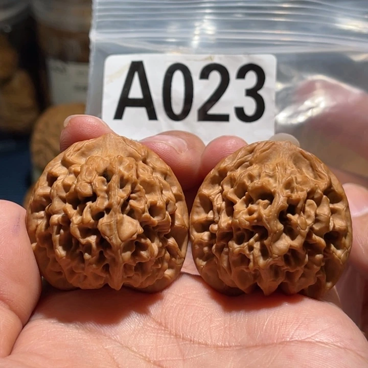 吊坠文玩核桃秦闷38