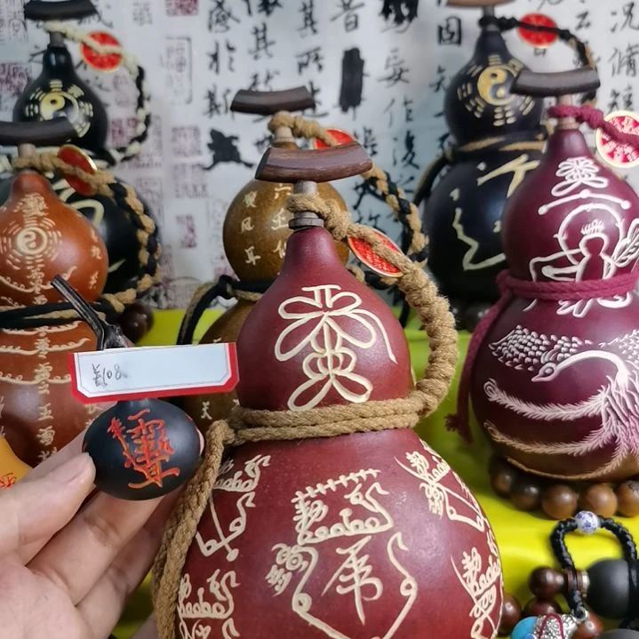 柒*子大漆工艺手工雕刻天师五路财神图案