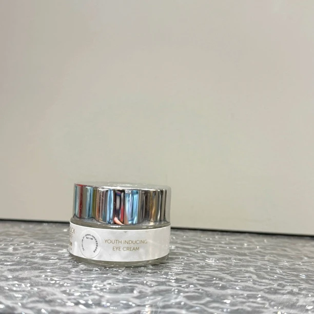 焕颜青春紧致眼霜