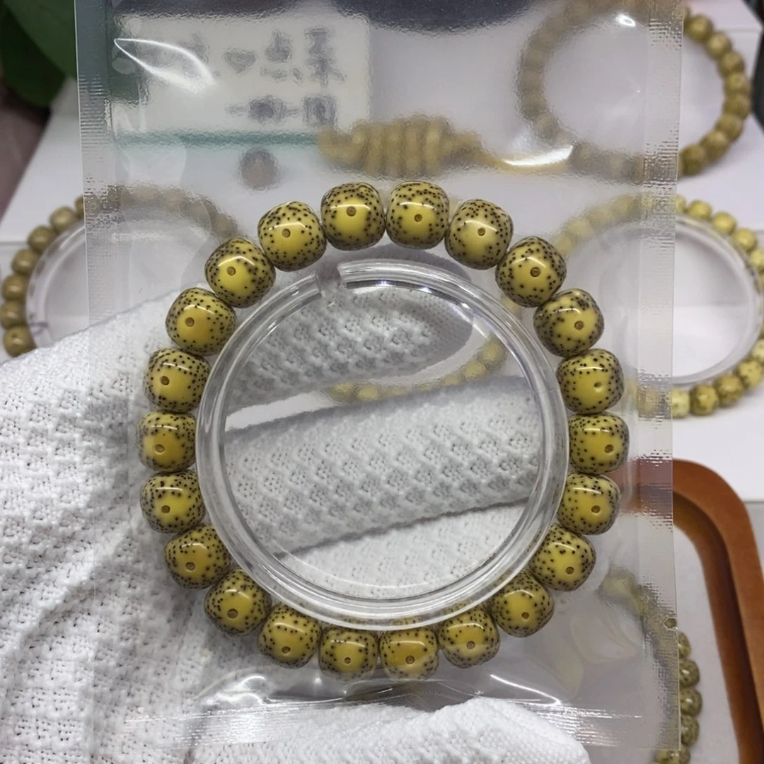 時***间手串星月菩提石玉料同枝果大眼睛，已经打底氧化上色