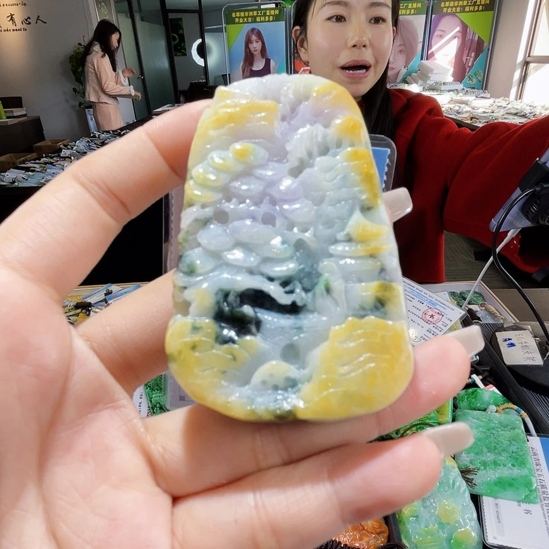 颈饰未镶嵌翡翠一