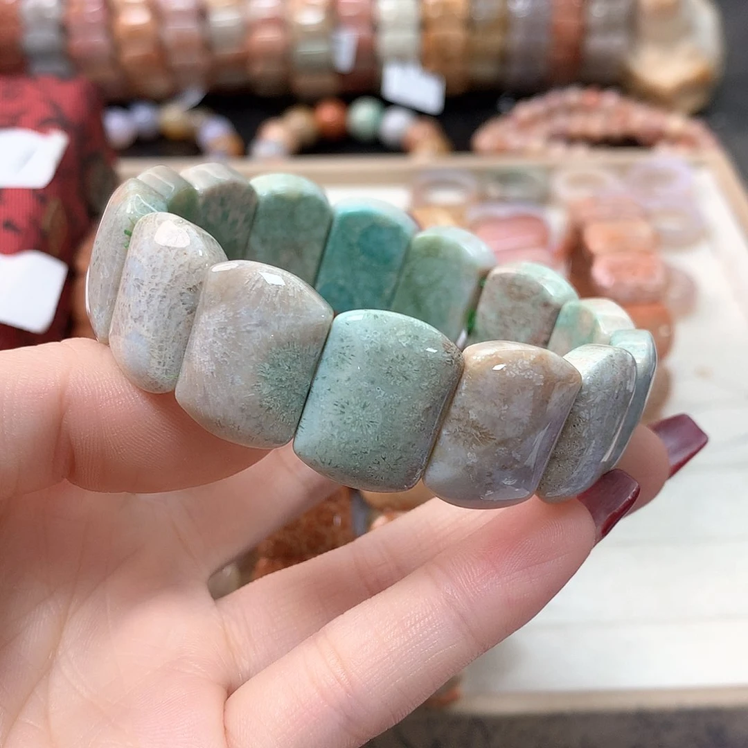 硅化珊瑚（珊瑚玉）手链未镶嵌爛**?738