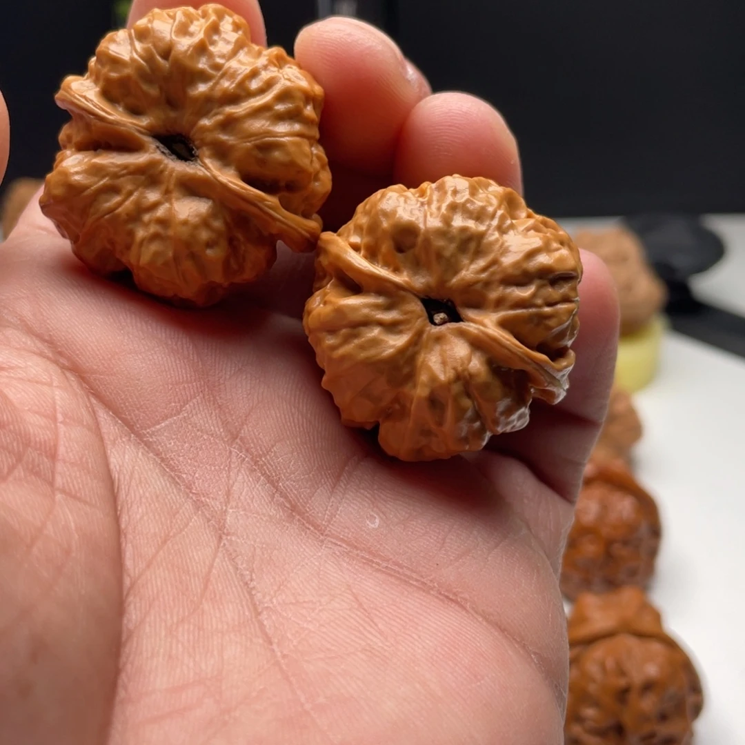 想***你核桃蛤蟆头核桃 36