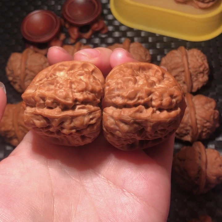 用***0文玩核桃把件蛙王