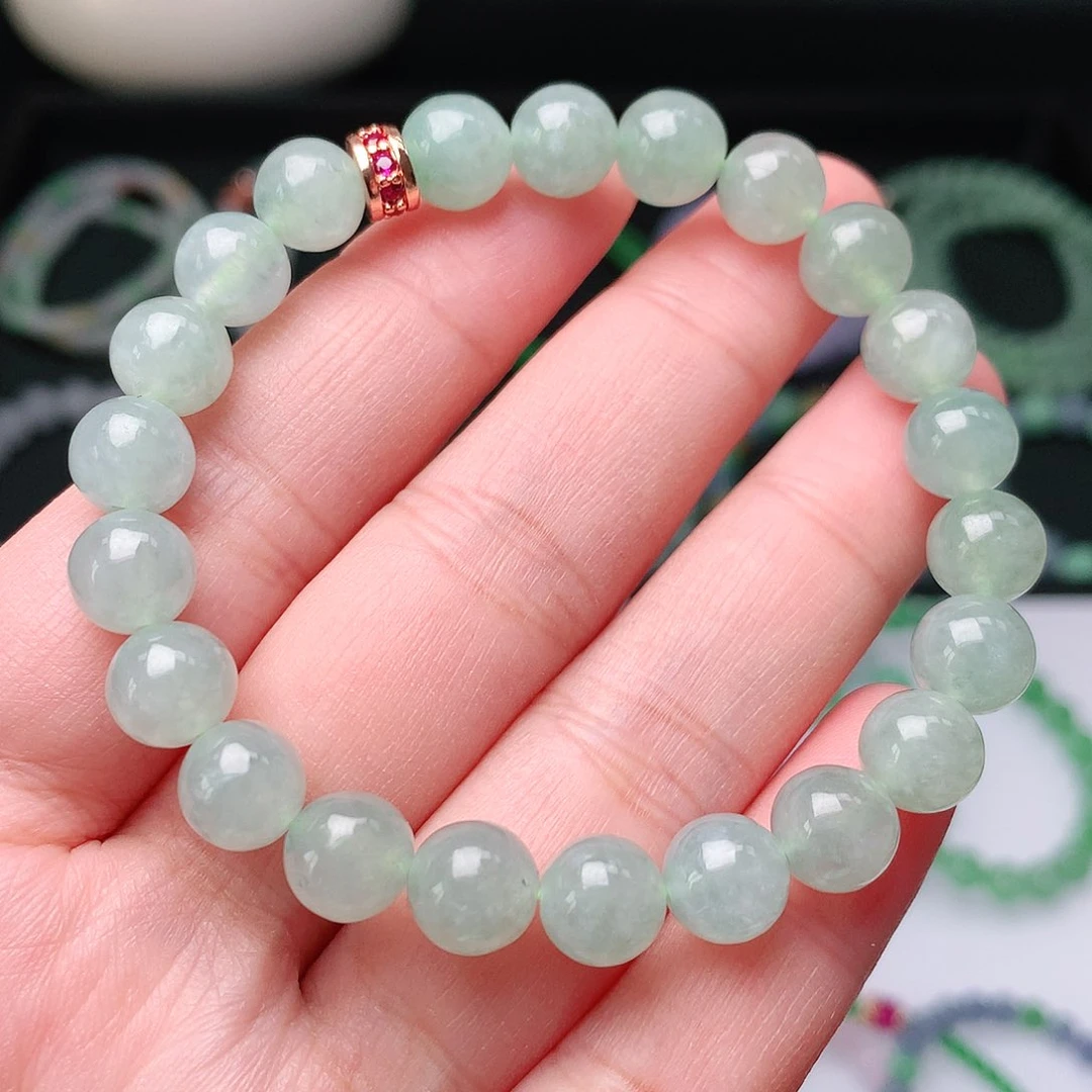 翡翠手链未镶嵌翡翠