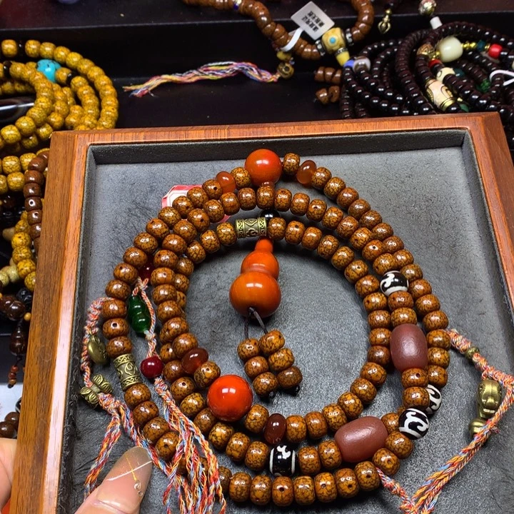 星月菩提吊坠菩提