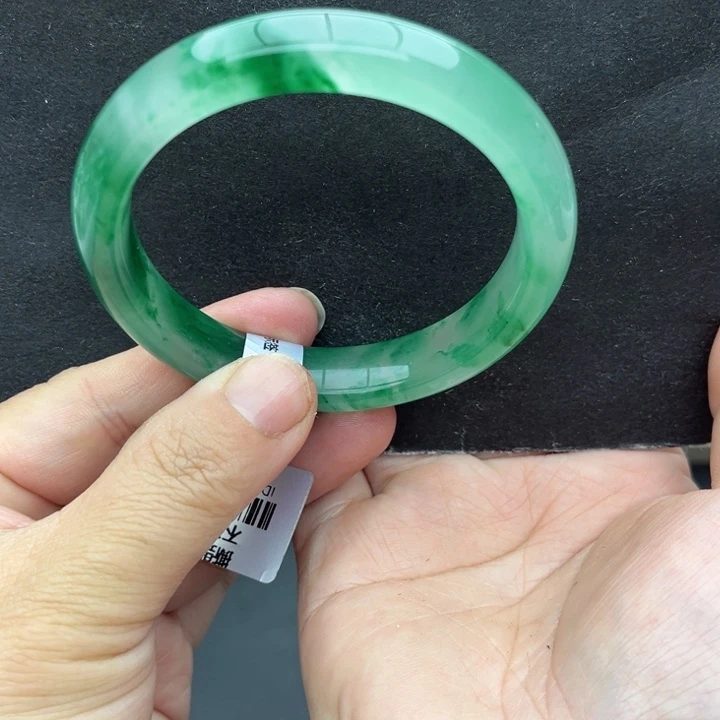 石英质玉未镶嵌手镯57/58