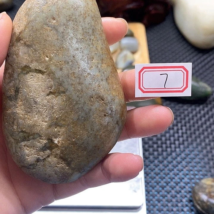 未镶嵌和田玉挂件7