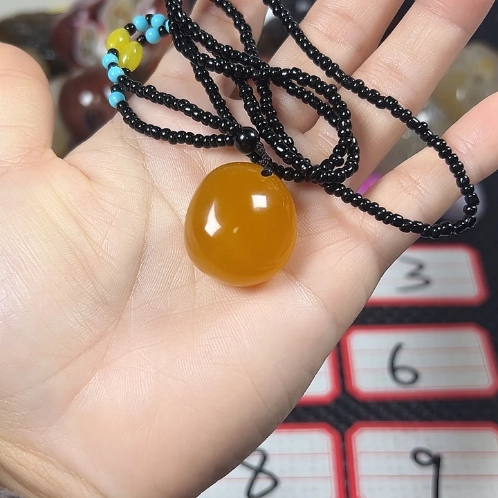 玛瑙/玉髓未镶嵌珠宝奇石