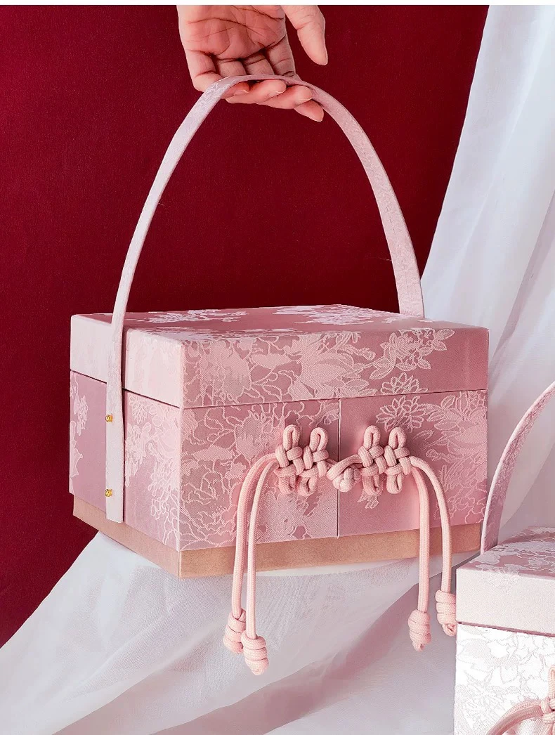 2025新款新中式丝绸礼盒