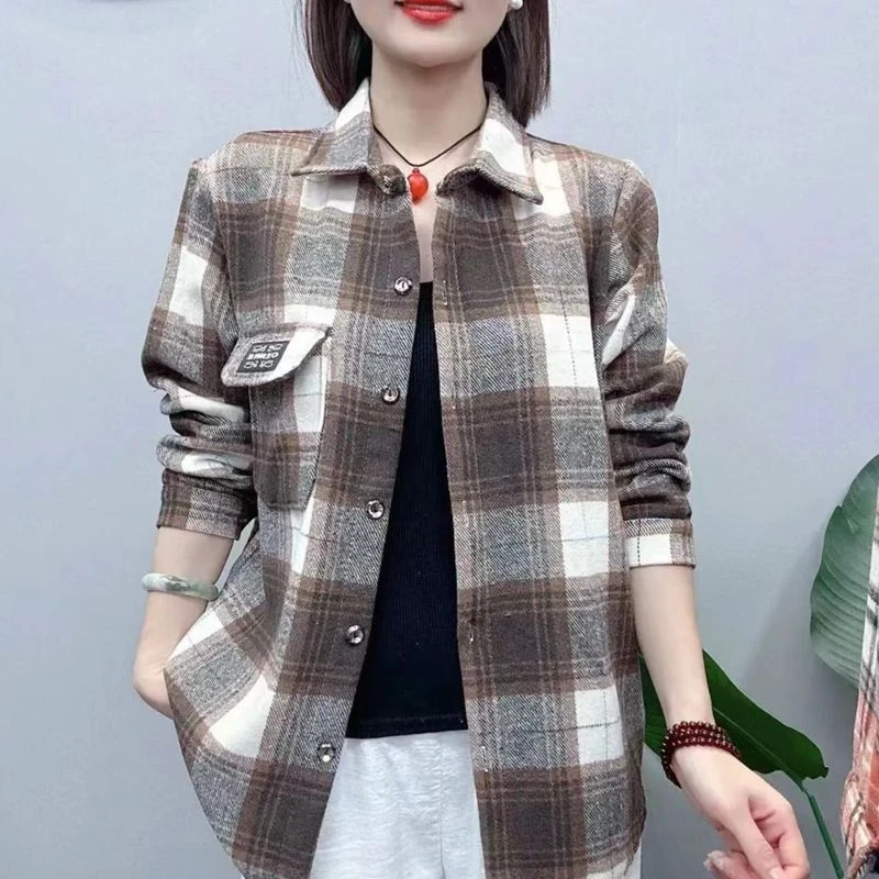 2025新款格子衬衫中老年春秋妈妈宽松外套休闲长袖衬衣加厚上衣女