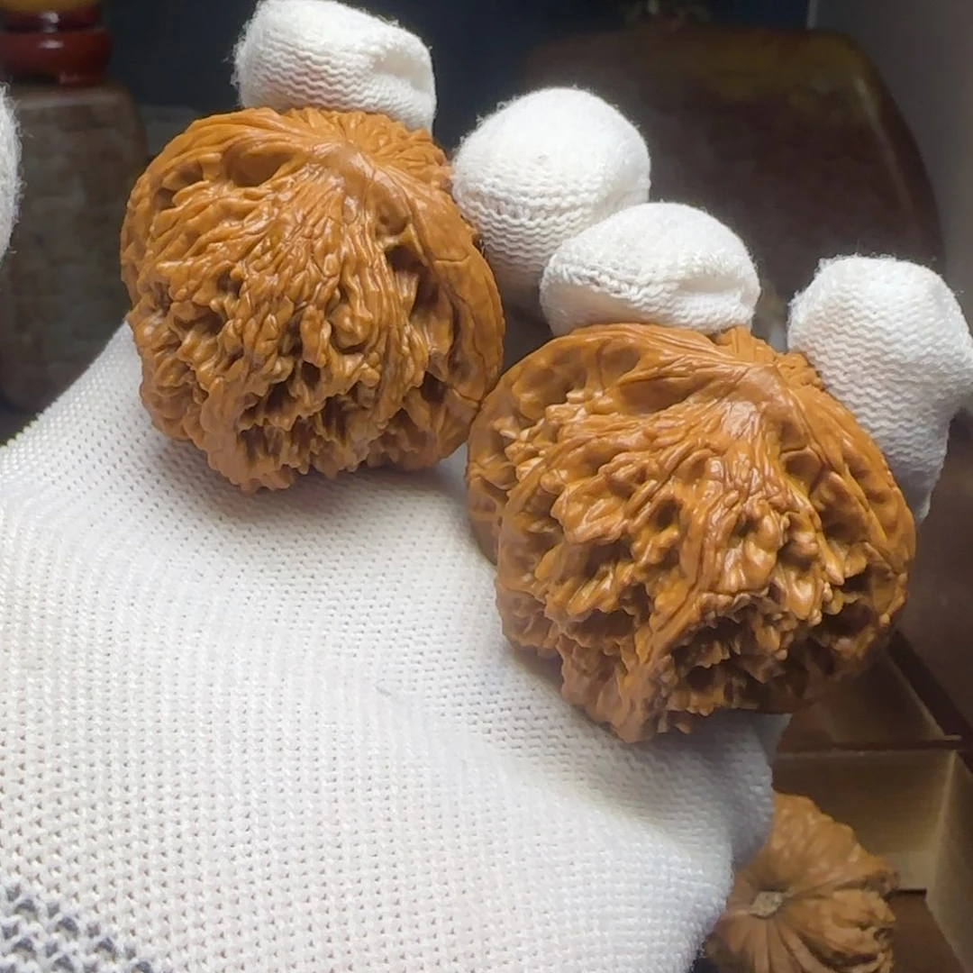 桃核把件矮桩至尊虎