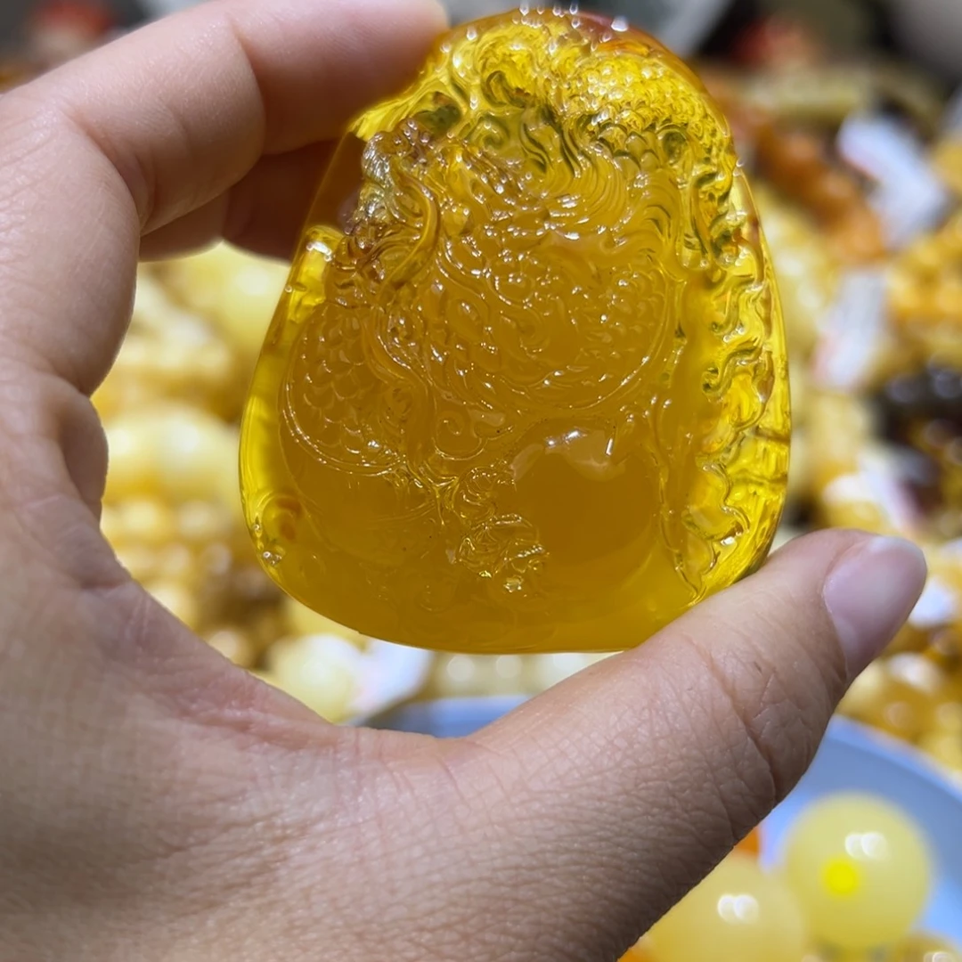 琥珀珠宝奇石未镶嵌