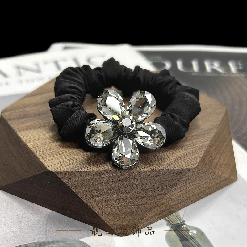 【LXX靓西西】650发圈花朵休闲气质高弹力面膜发圈