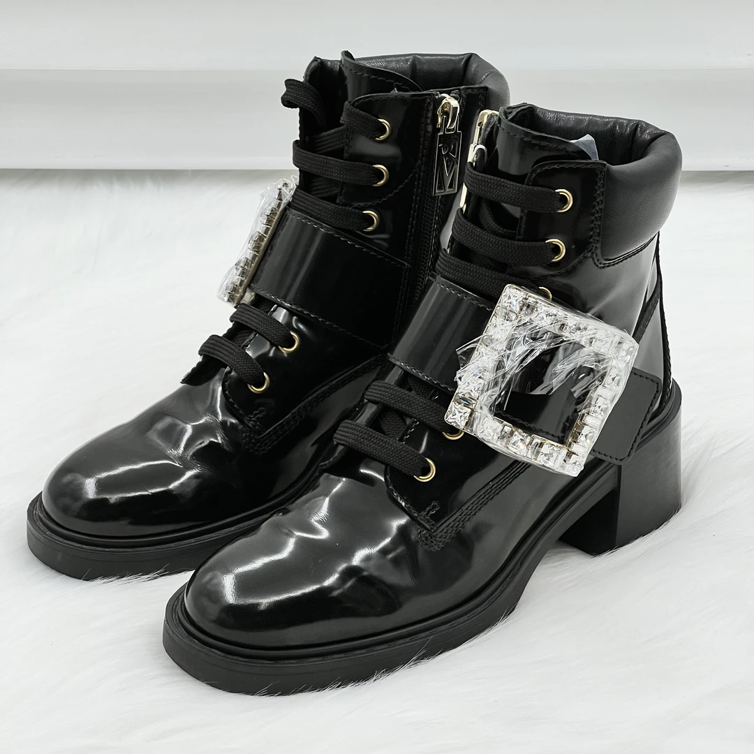 99新 Roger Vivier/罗杰·维威耶 钻方扣靴 37码 公价1.7w bd363