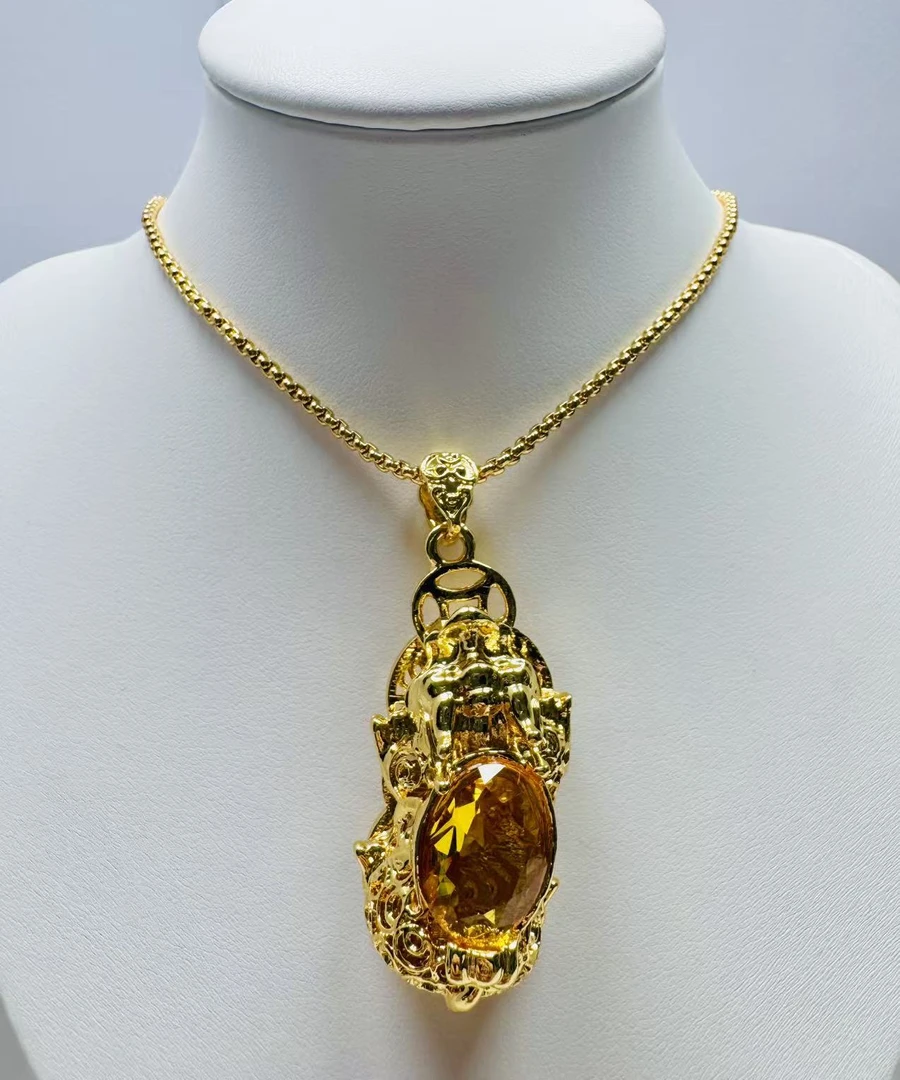 甄宝 G003  源头高奢时尚首饰 有礼盒吊坠配链子