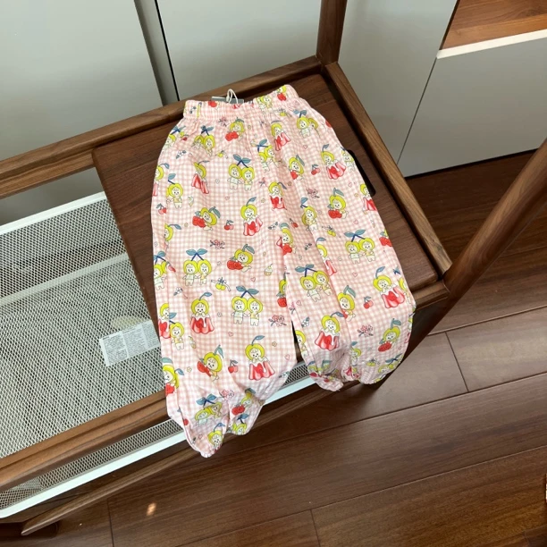 【编号G773】3006-25-儿童樱桃蛋糕防蚊裤粉格-TGBB