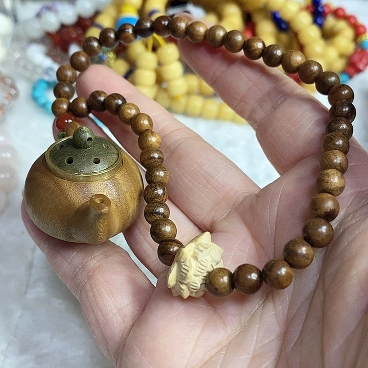 文玩核桃手串绿檀把把胡