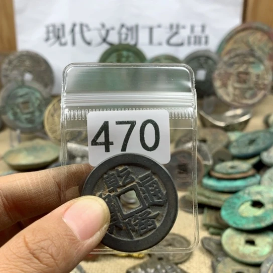 铜用****8现代文创工艺品