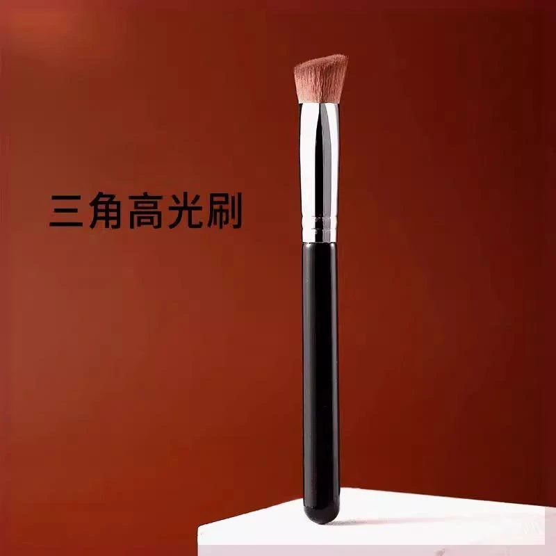 超好用三角高光刷软毛熨斗刷腮红刷遮瑕刷纤维毛化妆刷不扎脸便携