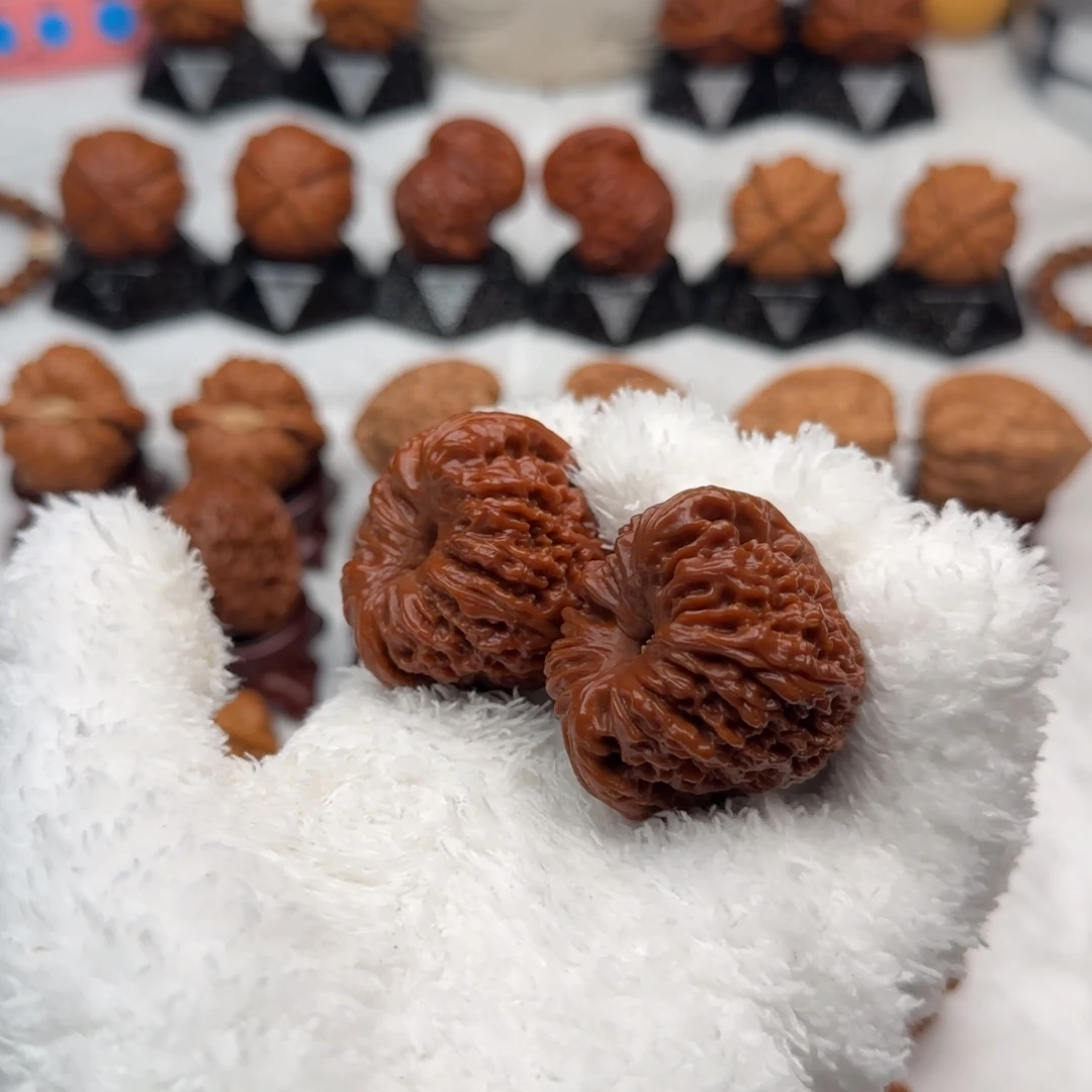 吊坠文玩核桃41.5凹底南疆