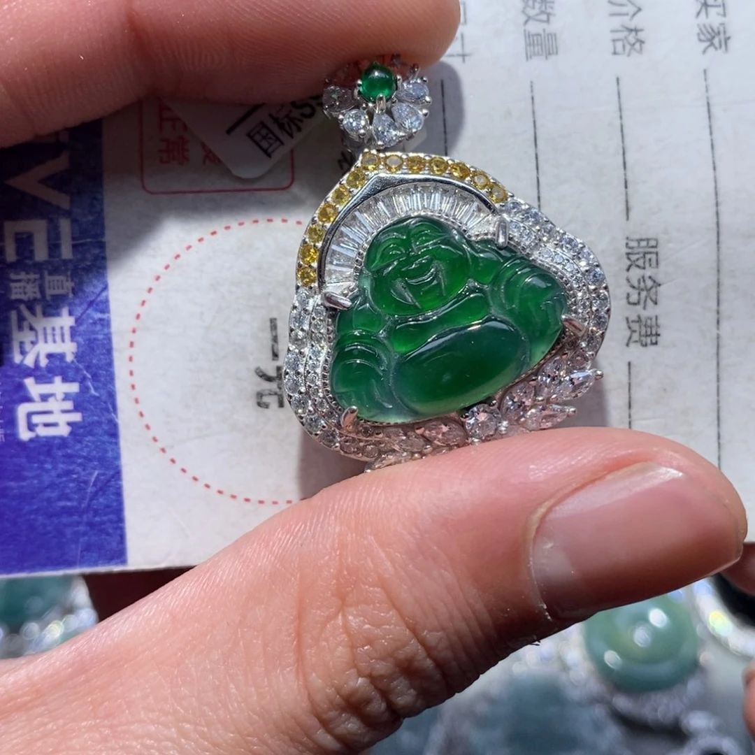 翡翠颈饰银S925镶嵌翡翠