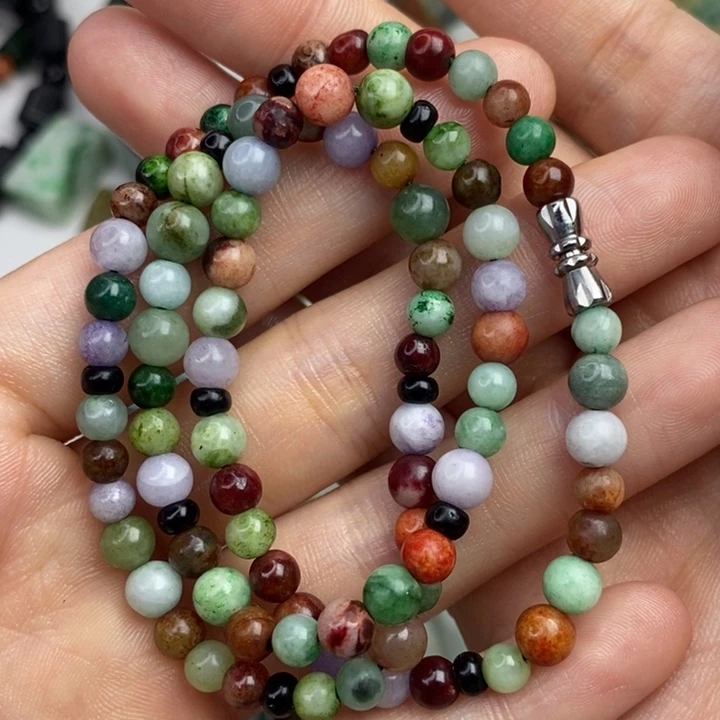 颈饰未镶嵌翡翠吊坠