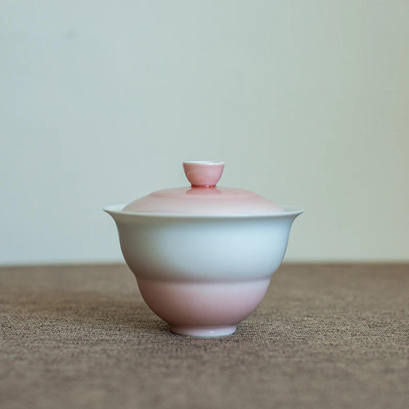 阿茶  渐变粉福禄万代盖碗（X8727）