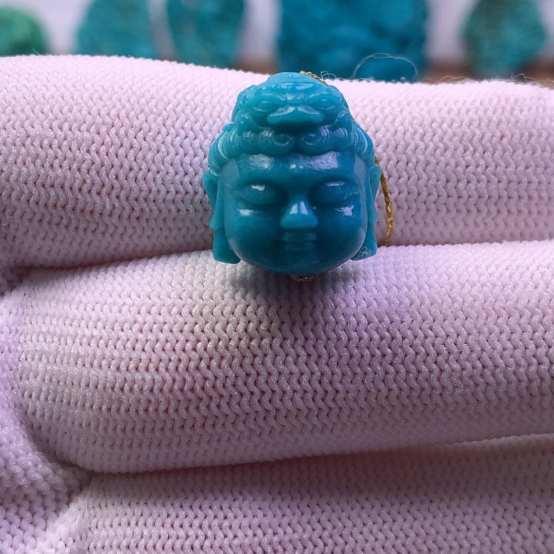 绿松石未镶嵌雕刻14.8