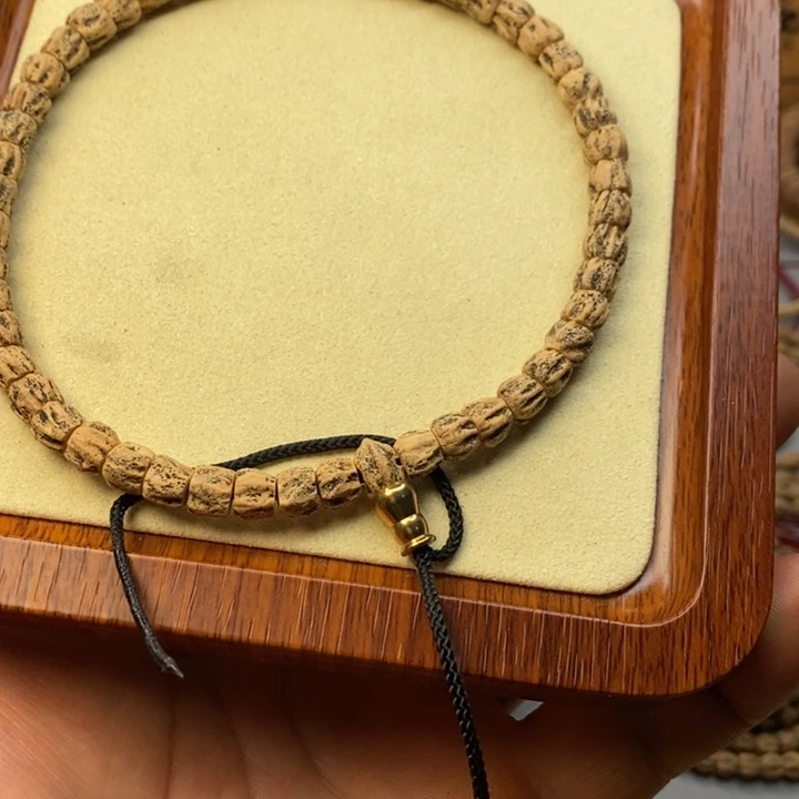 柏香籽/百香籽手串