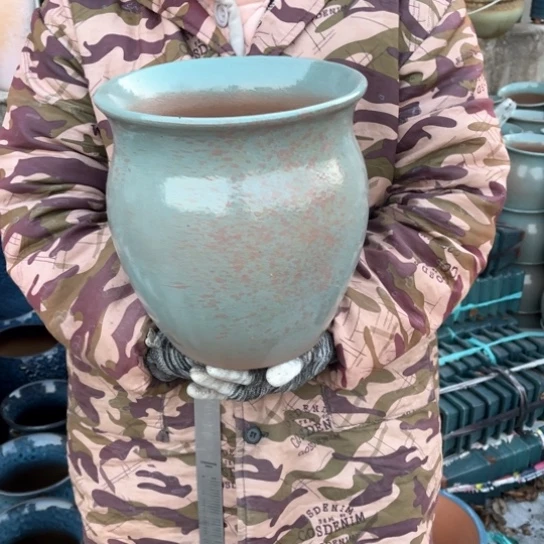 红陶口21高24瑕疵