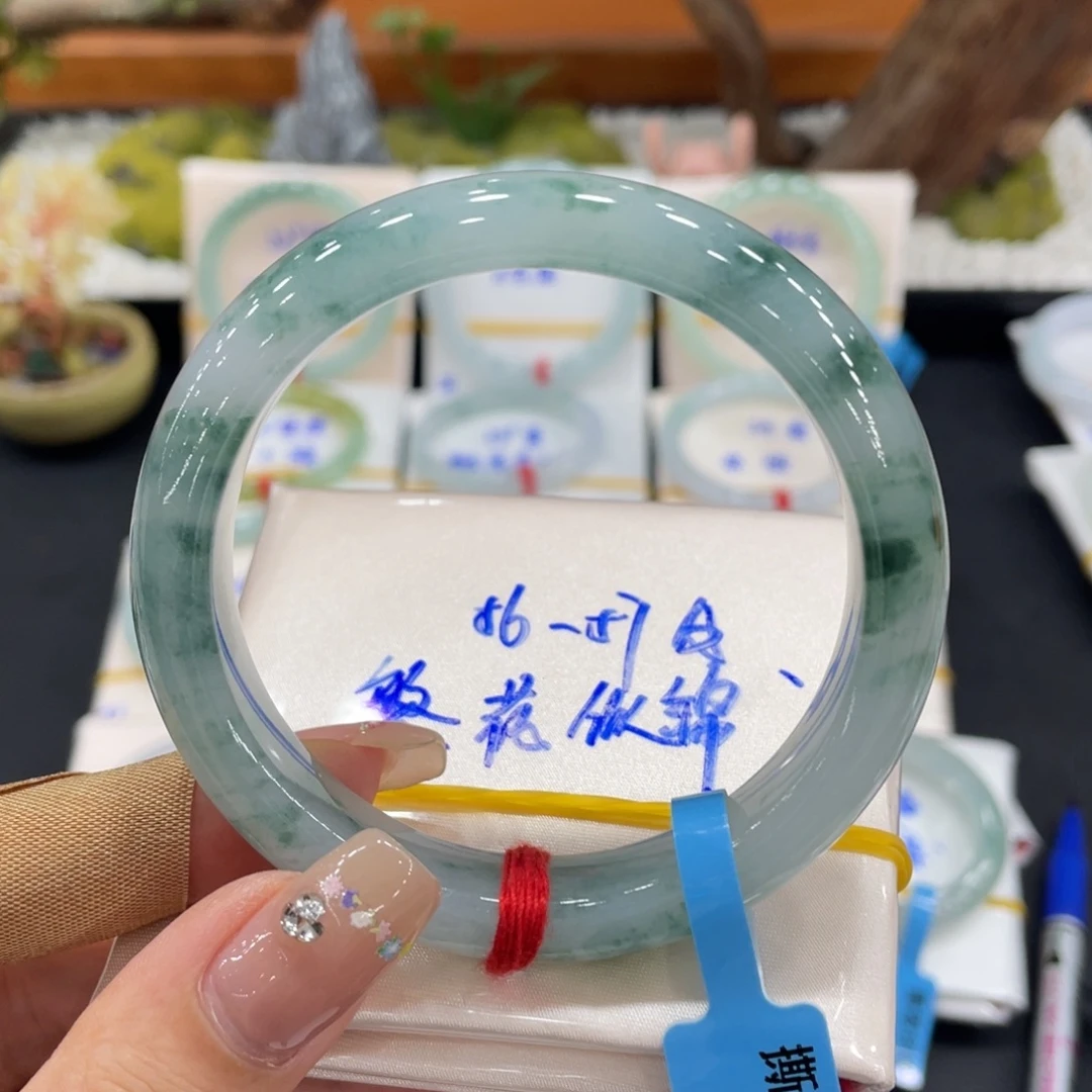 未镶嵌手镯翡翠天然缅甸翡翠A货手镯 66