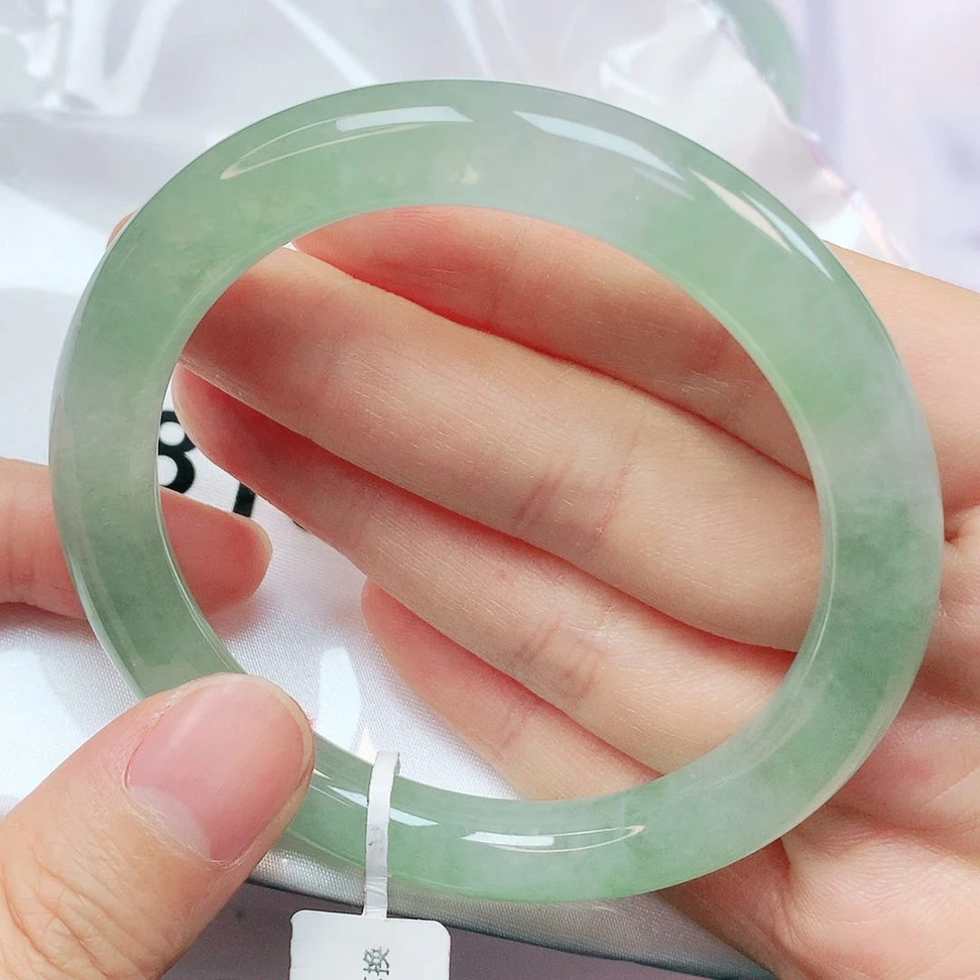 未镶嵌手镯翡翠抖音810