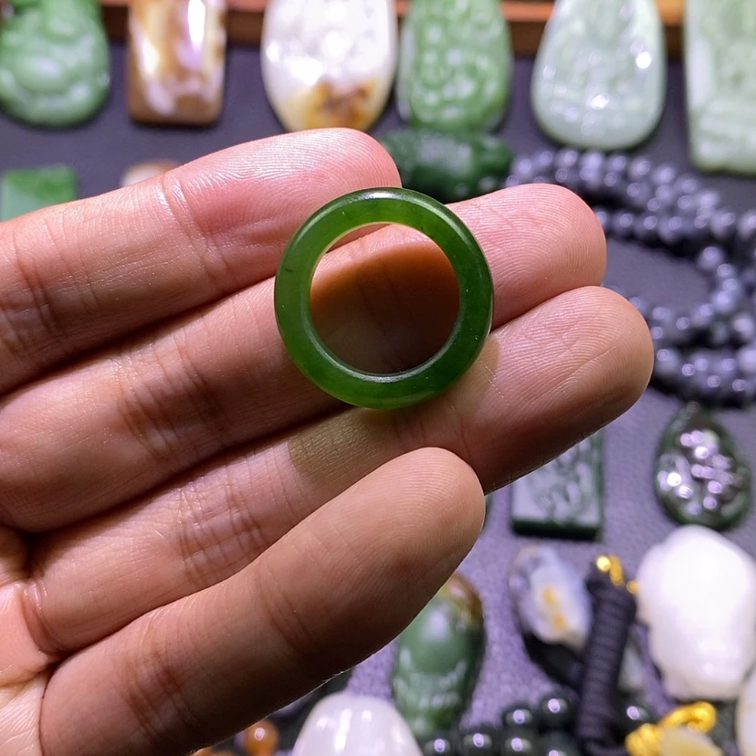 【闪购商品】未镶嵌和田玉（碧玉）挂件江***剑