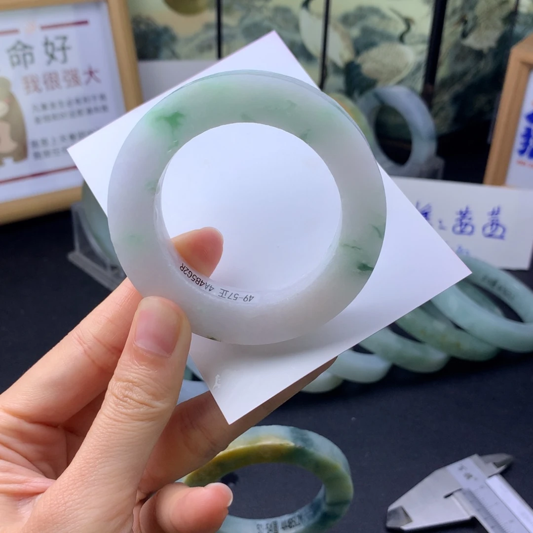 定制翡翠翡翠手镯未镶嵌